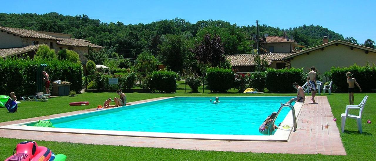 Agriturismo Casale Del Contadino Больсена Экстерьер фото